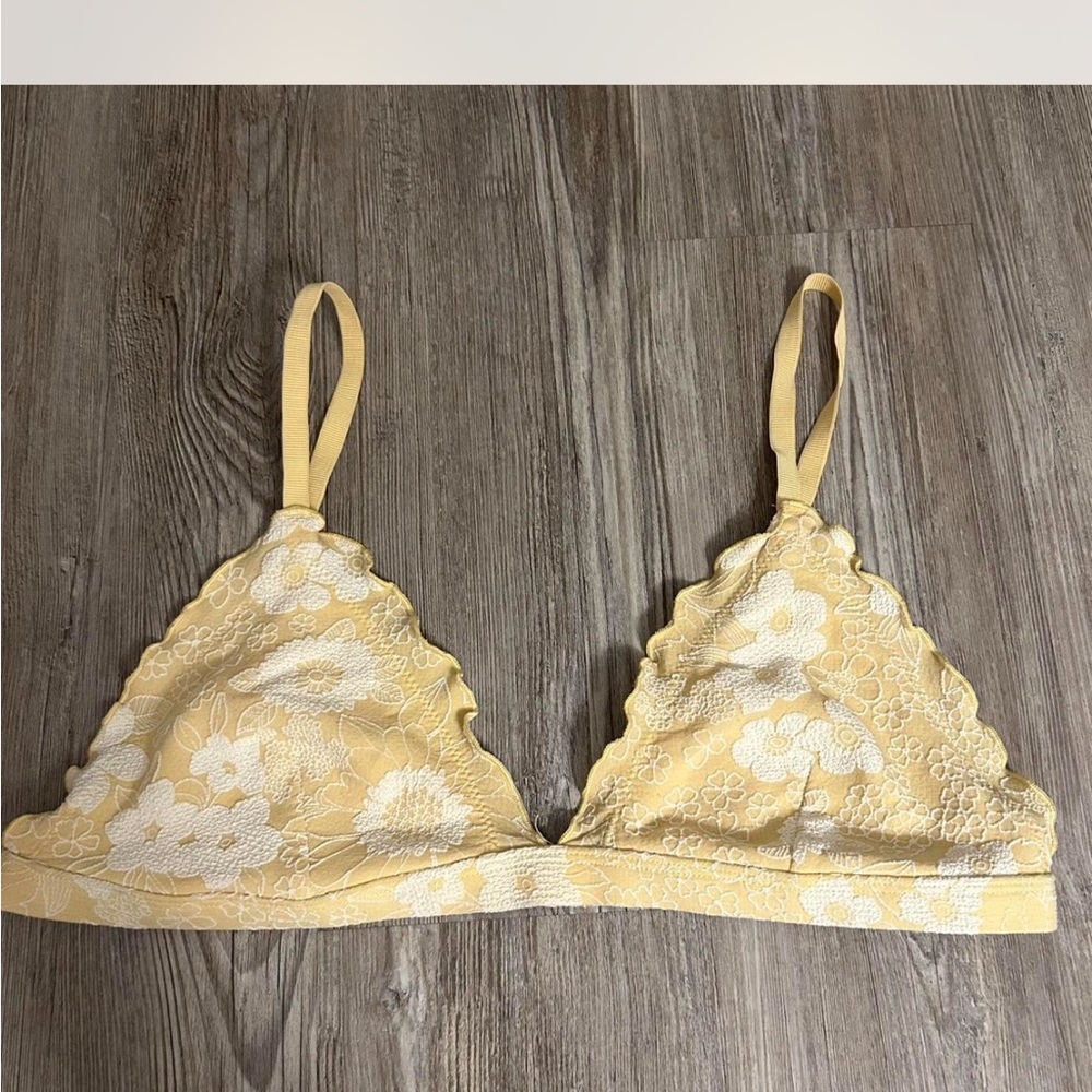 aerie Yellow and White Floral Lace Bikini Top